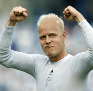 le "gambling" a bien failli détruite Nielsen, mais il en est ressorti bien plus fort