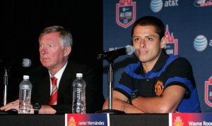 Ferguson avec sa dernière recrue mexicaine, Hernandez